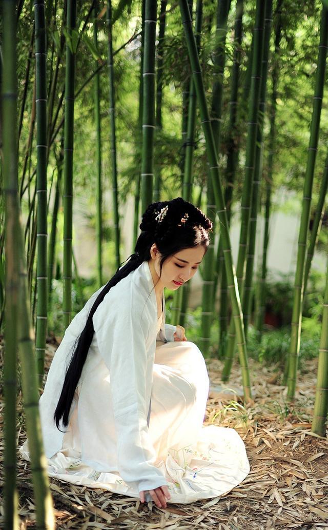 女头像闺蜜一萌一酷_闺蜜头像酷萌女生动漫_闺蜜头像酷萌女动漫